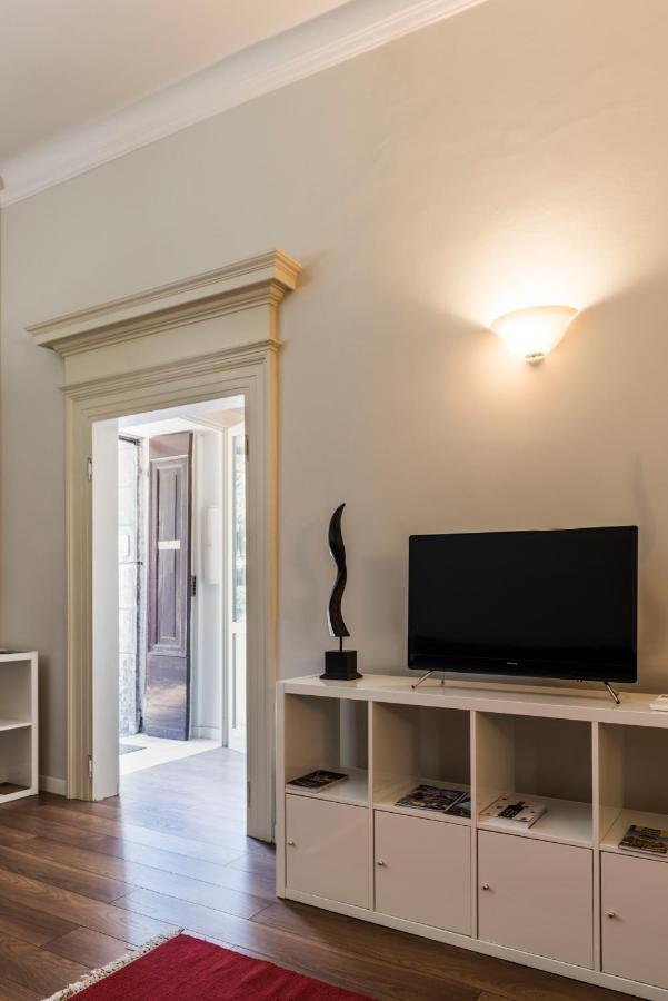 Appartamento Via Valverde 4 เวโรนา ภายนอก รูปภาพ
