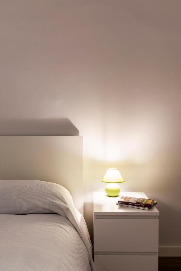 Appartamento Via Valverde 4 เวโรนา ภายนอก รูปภาพ